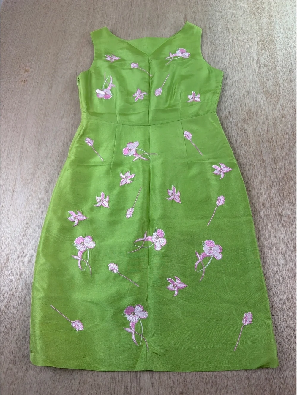 Tibi Hyland Silk Embroidered Sleeveless Shift Dress Green Pink Floral Size 8
